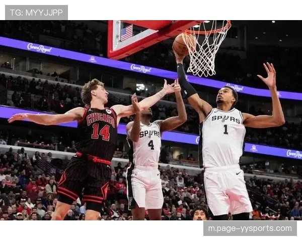 文班亚马21分钟贡献27分10篮板4盖帽 攻防两端统治比赛末段